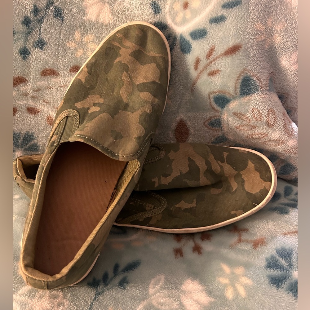 Old Navy-Shoes-Size 8